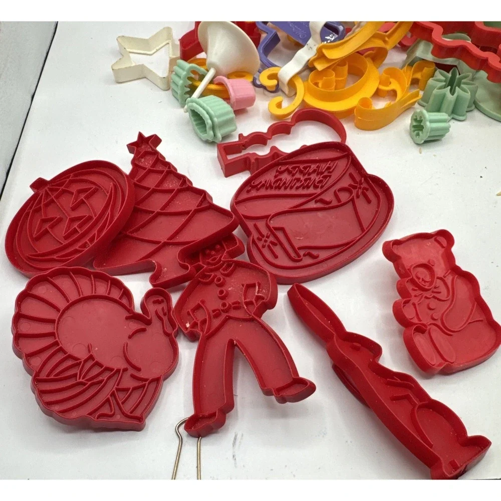 Large Lot of Aluminum Cookie Biscuit Cutters All Occasions Stamps Fondant Scroll